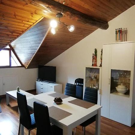 Apartament Betty Sort Exteriör bild