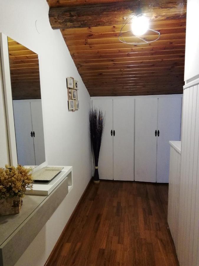 Apartament Betty Sort Exteriör bild