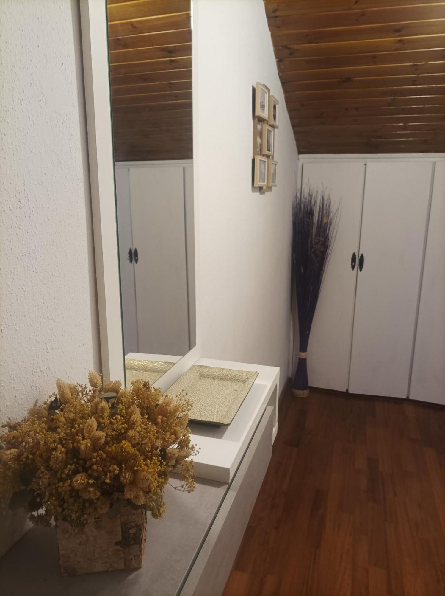 Apartament Betty Sort Exteriör bild